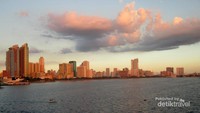 Kota Manila di kala senja