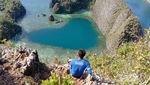 Melihat Teluk Cinta di Surga Timur Indonesia