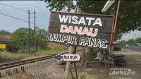 Papan penunjuk pintu masuk