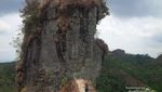 Memandang Panorama Indah dari Puncak Widosari di Kulonprogo