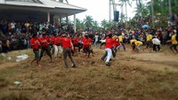 Suasana Perang Ketupat