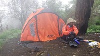 Tenda kami kedatangan tamu tak diundang