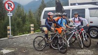 Desa Tosari, Checkpoint setelah bersepeda 5 jam.