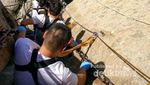 Menantang Maut di Gunung Hua China