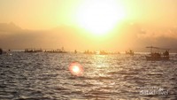 Pemandangan sunrise laut Lovina
