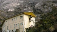 basecamp Laban Rata, penginapan di tengah hutan gunung Kinabalu
