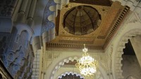 Dinding dan interior Mesjid Hassan II