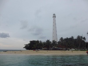 Menatap Belitung dari Mercusuar Pulau Lengkuas