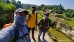 Mencari Godzilla di Tebing Koja Tangerang