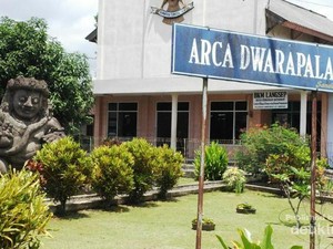 Mencari Jejak Ken Arok di Candi Singosari