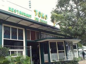 Mencicipi Es Krim Legendaris di Malang