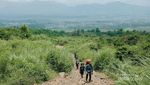 Mendaki Gunung Guntur yang Bikin Ketagihan