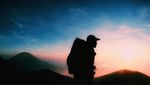 Mendaki Gunung Merapi, Bisa Ketemu Sunrise Secantik Ini