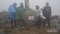 Puncak Rante Mario 3.478Mdpl
