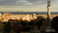 Pemandangan kota Barcelona dari Parc de Guell