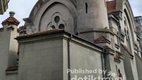 Pemandangan masjid nampak dari depan