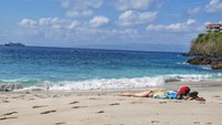 Pantai Bias Tugel