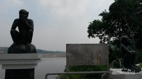 Patung kera selamat datang