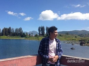 Menemukan Suasana Ala Eropa di Danau Diateh, Sumbar