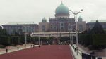 Menengok Apiknya Kota Putrajaya, Malaysia