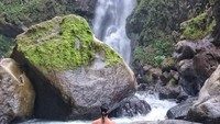 kesegaran air terjun kedung kayang. Foto: datawisata.com