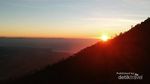 Mengejar Sunrise di Kawah Ijen