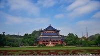 Foto Sun Yat-Sen Memorial Hall tampak depan.