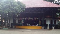 Panggung pertunjukan untuk menampilkan kesenian Betawi