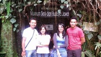 Tampak depan pintu masuk museum