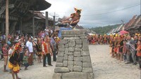 Lompat batu (dok.Nias Bangkit)