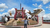 Tugu Jelawat