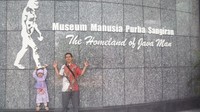 DIbagian ujung Museum ada spot bagus buat pose nih Traveler sebelah atas.