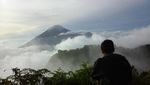 Mengenal Pakuwaja, Puncak Tertinggi di Dataran Tinggi Dieng