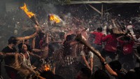 The War begin !!!, seru dan mendebarkan