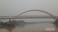 Jembatan Kahayan merupakan kebanggaan masyarakat Palangkaray