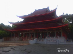 Mengenang Kisah Laksamana Cheng Ho di Klenteng Sam Poo Kong