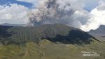 Mengenang Pesona Gunung Bromo Saat Terjadi Erupsi