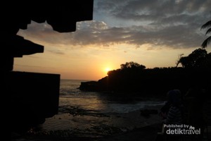 Mengenang Serunya Festival di Tanah Lot