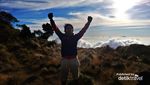 Menggenggam Matahari di Puncak Lawu
