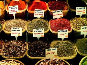 Menghirup Aroma Pasar Rempah di Istanbul, Turki
