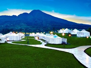 Menginap Ala Raja Mongolia di Bogor