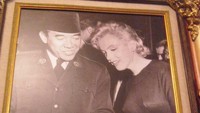 Soekarno dan Marilyn Monroe