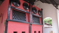 Pemasak air berukuran raksasa di Gudang Ransum, Sawahlunto (Afif/detikTravel)