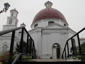 Mengintip Gereja Blenduk Si Ikon Semarang