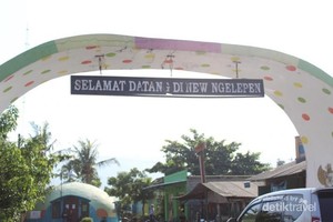 Mengintip Isi Kampung Teletubbies Asli Indonesia