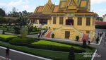 Mengintip Istana Raja di Kamboja