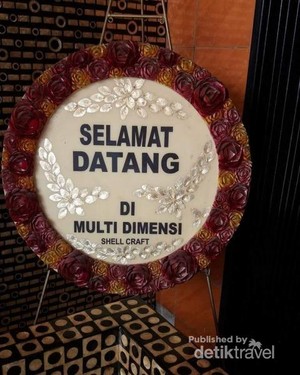 Mengintip Rumah Kerang di Cirebon