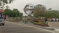 Pulau Lalu Lintas yang berada di kawasan Bunderan Bola Dunia Majalengka