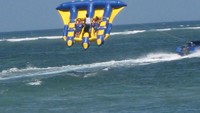 Flying Fish yang menantang! (indahindonesia.com)