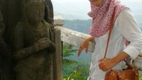 Arca di Puncak Suroloyo